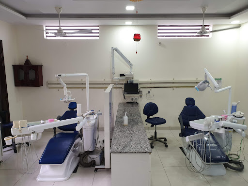 Rr Dental Wellness and Implant Centre- Best Dentist/ Dental Implants/ Dental Clinic in Jalandhar