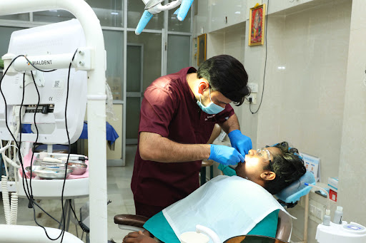 Sri Dkk Multispeciality hospital ( Dental ,Hair ,Skin ,Slimming & All Laser Treatments