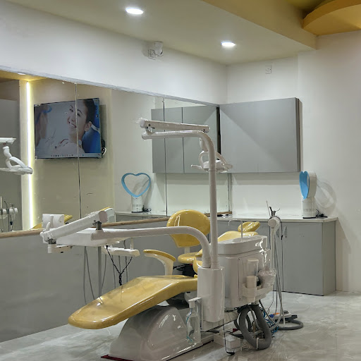 Kiran Polyclinic and Dental Clinic