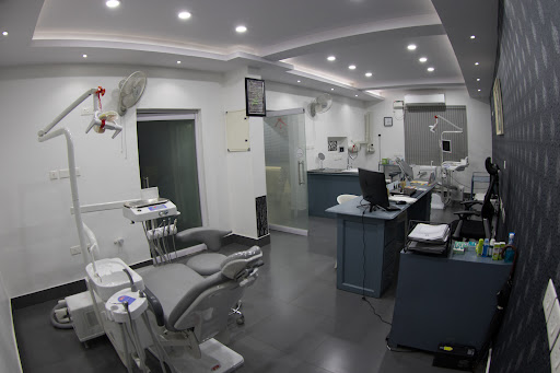 NINAN'S DENTAL CLINIC