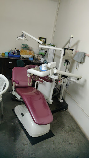 SR DENTAL CLINIC