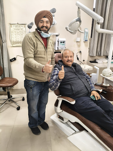 Bhagwan Mahavir Jain Diagnostic Centre I Dentist in Hoshiarpur I Dental Implants I Aligners I Dr. ShubhKarmanjit Singh Bawa
