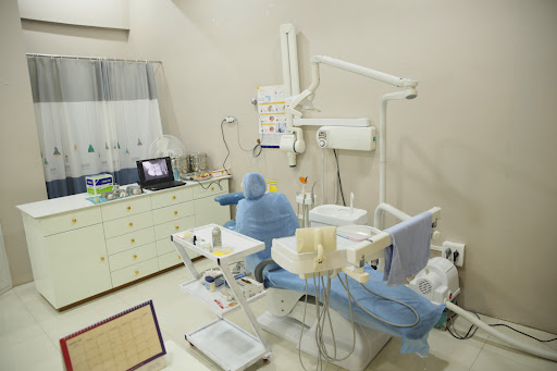 Aldo's Dental Chamber