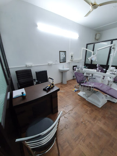 Sidhu Dental Care & Implant Centre