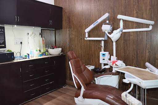 DENTISTATION DENTAL CARE IMPLANT & MAXILLOFACIAL CENTRE