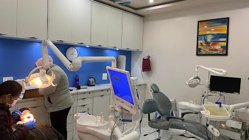 GURU KIRPA DENTAL CARE