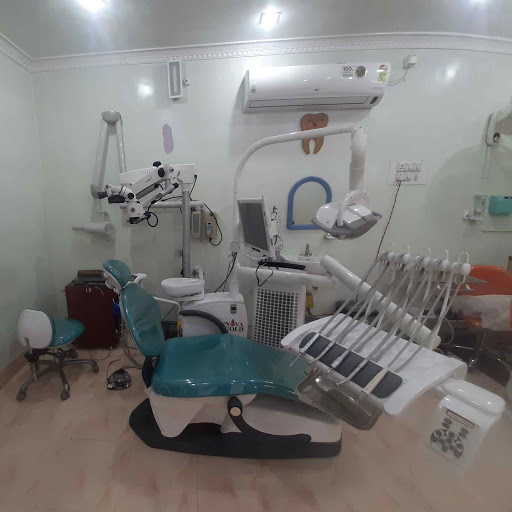Dr Vikas Agrawal Dentist