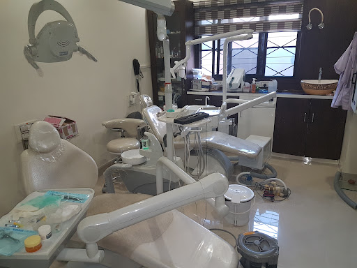 Chhabrani Dental Clinic- Invisalign Braces Treatment | Dentist in Nagpur