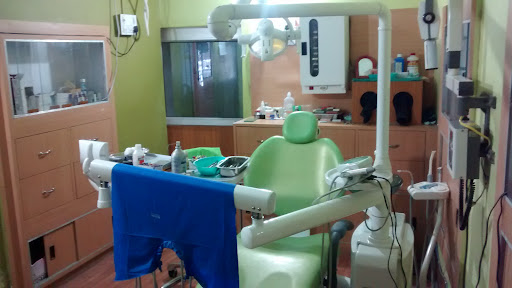 Dr Shivesh Kumar Chandrakala Oral And Dental Care Centre
