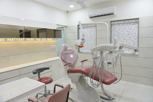 Dr.Kashyap Kotak M.D.S.(ortho.), Dr. Mansi Kotak (Dental surgeon) Dental hospital