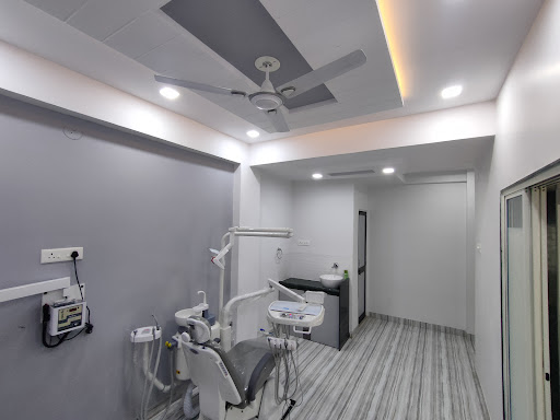 Trusmile Dental Clinic (Dr. Zeeshan Khan)