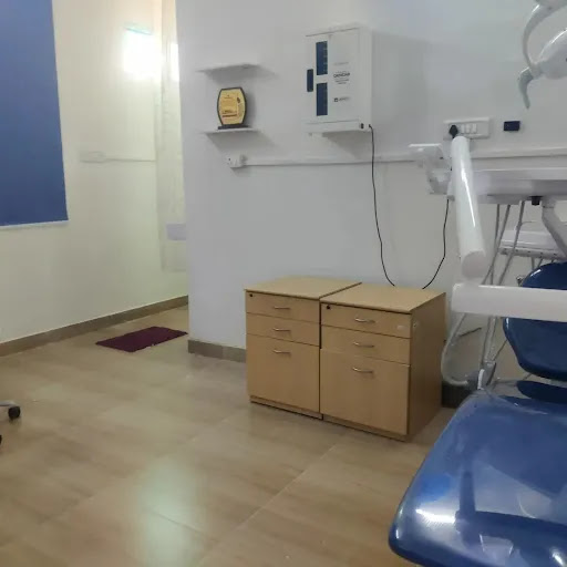 B L DAS DENTAL CLINIC