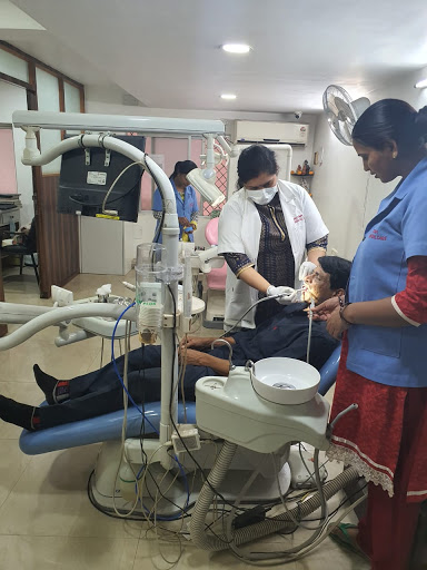 GAUTAM DENTAL CARE