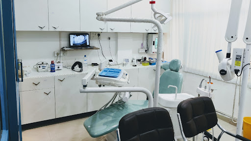 Root Care Dental Clinic and Implant Centre