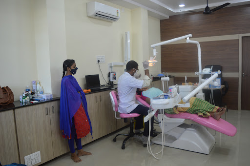 USHA SUPER SPECIALITY DENTAL CLINIC